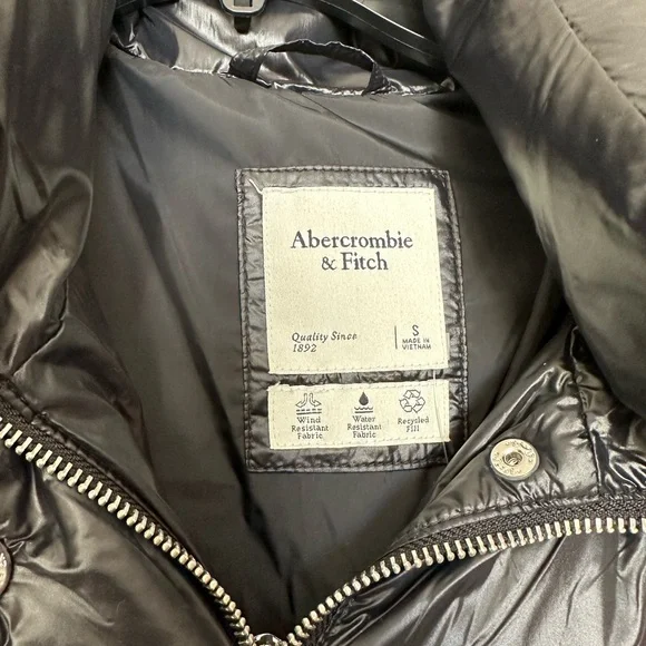 Abercrombie & Fitch | Puffer Jacket - Picture 4 of 5